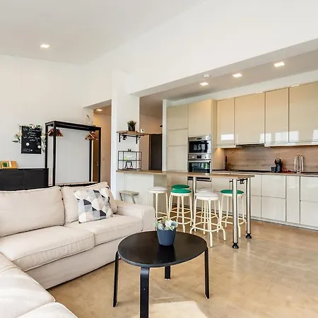 Apartment Almavirag Pihenohaz By Bltn