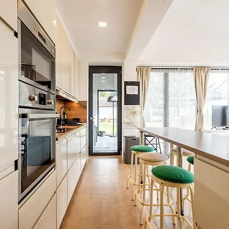 Apartment Almavirag Pihenohaz By Bltn Siofok